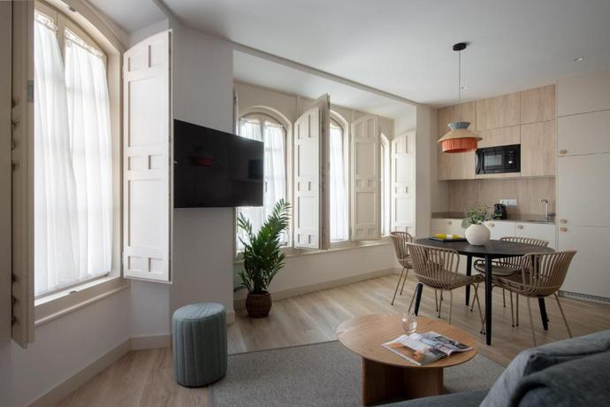 Imagen de la habitación del Apartamentos L&iacute;bere M&aacute;laga Plaza del Siglo. Foto 11