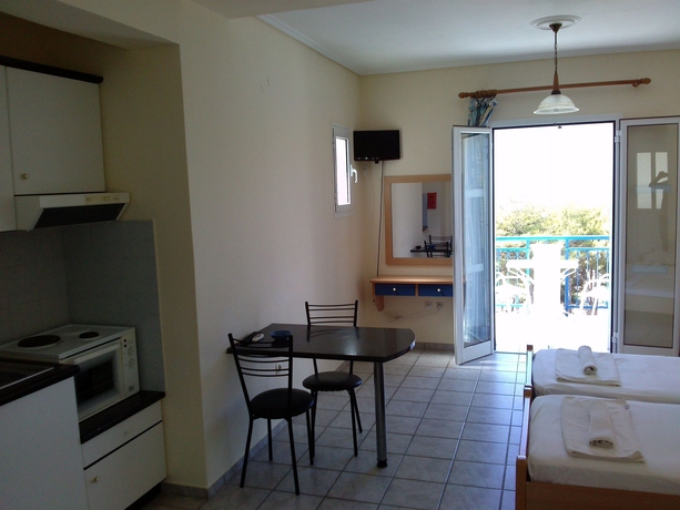 Imagen de la habitación del Apartamentos Liberatos Village. Foto 5