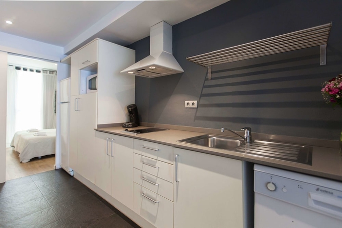 Imagen de la habitación del Apartamentos Liceu by gaiarooms. Foto 16