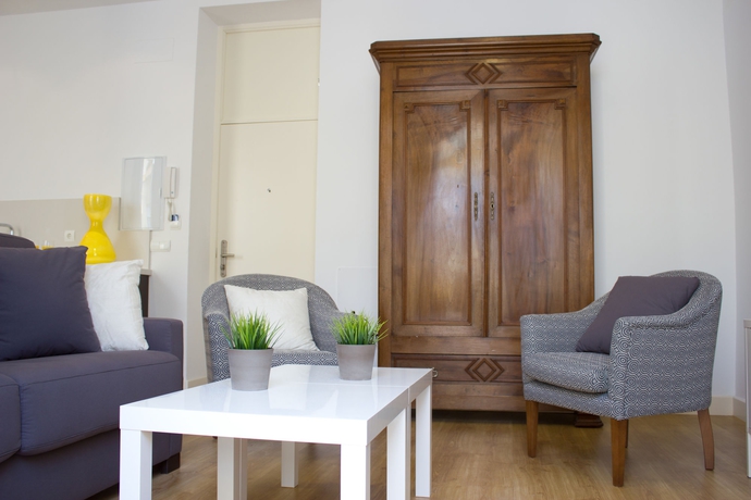 Imagen de los interiores del Apartamentos Life Apartments Alberto Lista. Foto 11