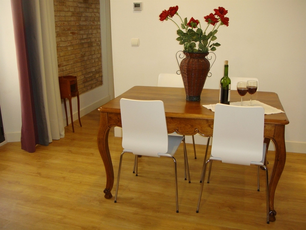 Imagen de los interiores del Apartamentos Life Apartments Alberto Lista. Foto 13