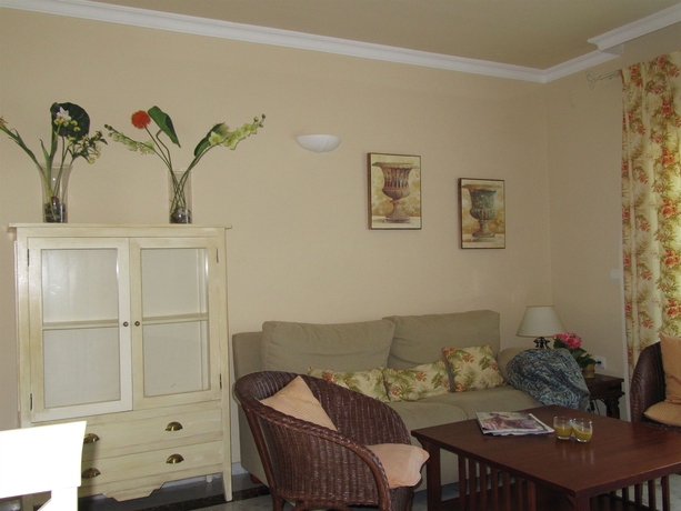 Imagen de los interiores del Apartamentos Life Apartments Costa Ballena. Foto 14