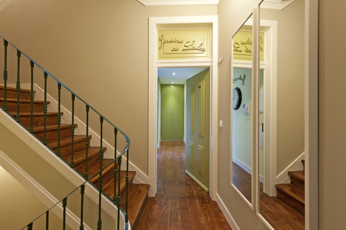 Imagen de los interiores del Apartamentos Lisbon Colours Bairro Alto Apartments. Foto 18