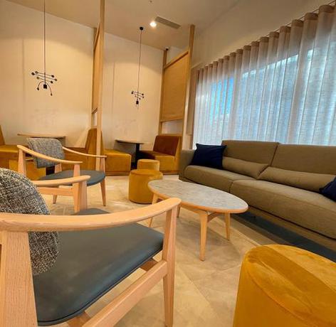 Imagen general del Apartamentos Livensa Living Studios Malaga Feria Hotel. Foto 2