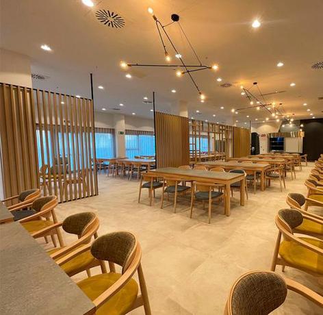 Imagen general del Apartamentos Livensa Living Studios Malaga Feria Hotel. Foto 4