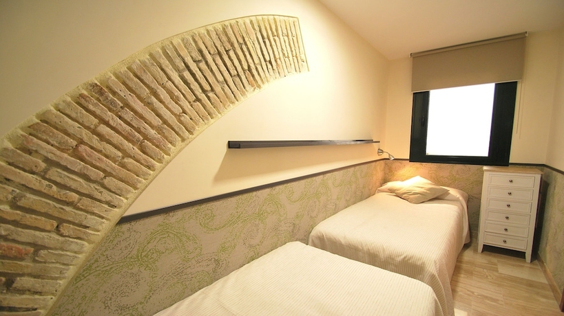 Imagen de la habitación del Apartamentos Living Sevilla Centro Maestranza. Foto 6