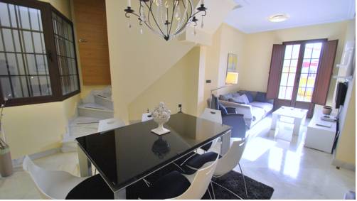 Imagen de la habitación del Apartamentos Living-sevilla. Foto 3