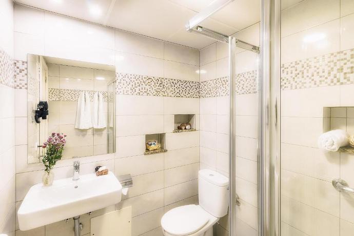 Imagen general del Apartamentos Livvo Oasis. Foto 6