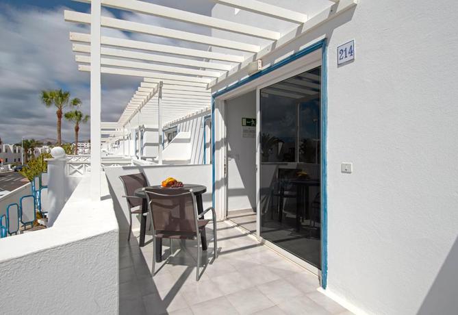 Imagen de los exteriores del Apartamentos Livvo Oasis. Foto 20