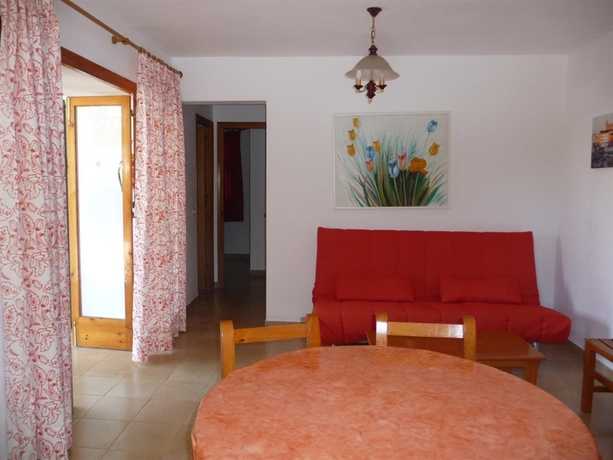 Imagen general del Apartamentos Llebeig. Foto 8