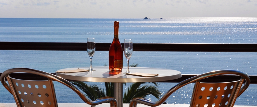 Imagen de la habitación del Apartamentos Llobet Ibiza. Foto 5