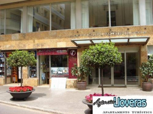 Imagen general del Apartamentos Lloveras. Foto 6