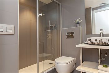 Imagen general del Apartamentos Lodging Ramblas Boqueria. Foto 13