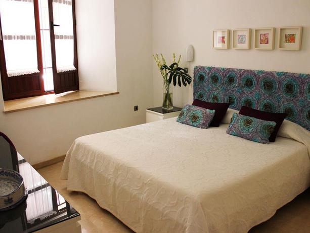 Imagen general del Apartamentos Logia Sevilla. Foto 1