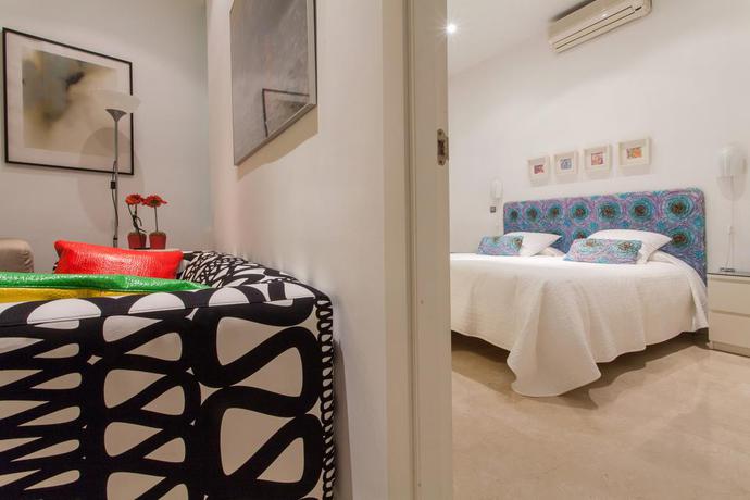 Imagen de los interiores del Apartamentos Logia Sevilla. Foto 6