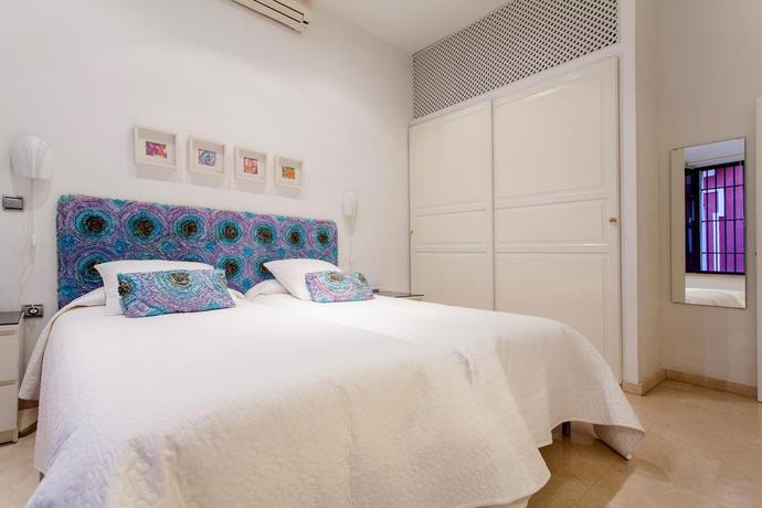 Imagen de la habitación del Apartamentos Logia Sevilla. Foto 3