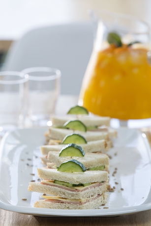 Imagen del bar/restaurante del Apartamentos Loizos Stylish Residences. Foto 4