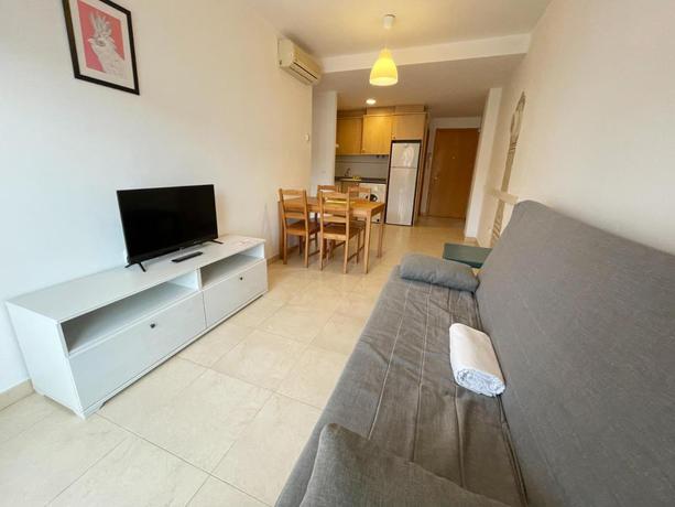 Imagen de la habitación del Apartamentos Los Almendros 3000. Foto 6