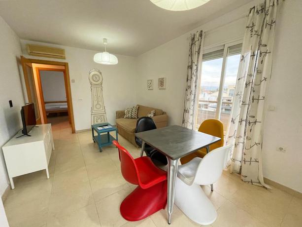 Imagen de la habitación del Apartamentos Los Almendros 3000. Foto 8