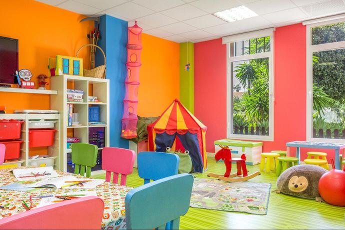 Imagen general del Apartamentos Los Amigos Beach Club. Foto 9