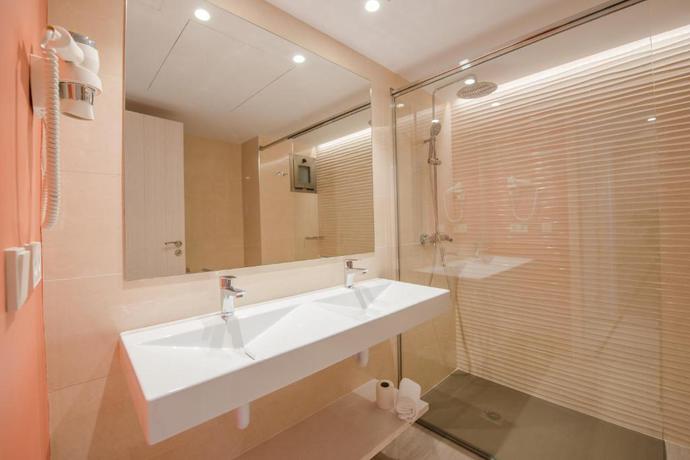 Imagen general del Apartamentos Los Angeles, San Antonio [Centro]. Foto 3