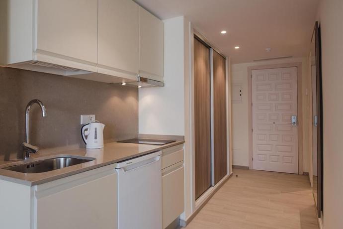 Imagen general del Apartamentos Los Angeles, San Antonio [Centro]. Foto 5