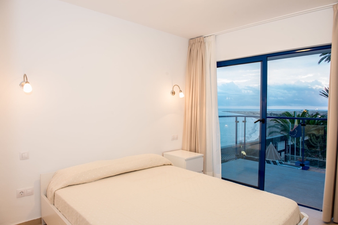 Imagen de los interiores del Apartamentos Los Caribes. Foto 13