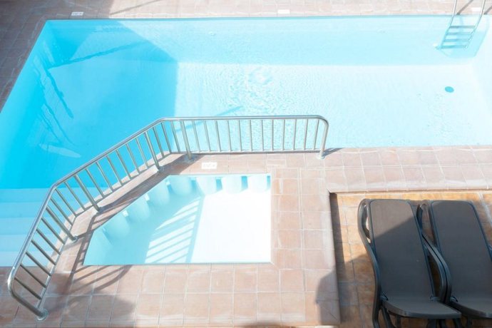 Imagen general del Apartamentos Los Crotos. Foto 8