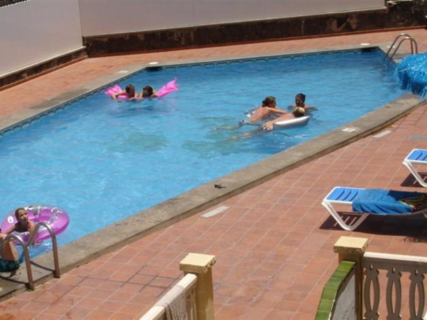 Imagen general del Apartamentos Los Ficus. Foto 2