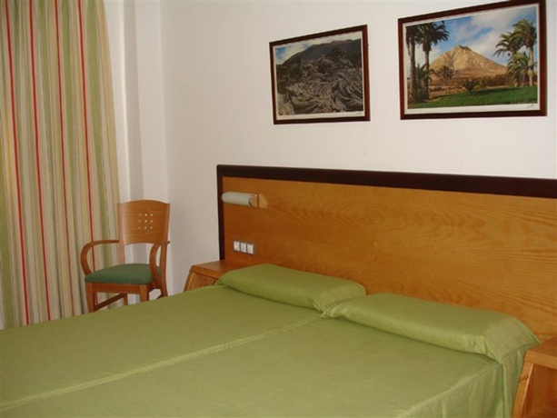 Imagen general del Apartamentos Los Ficus. Foto 13