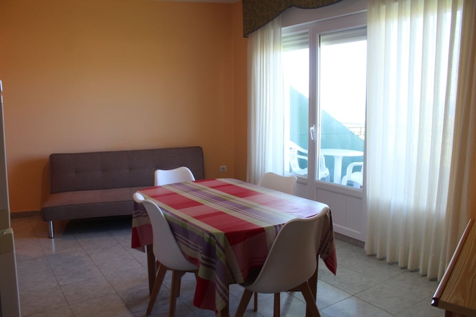 Imagen general del Apartamentos Los Gemelos. Foto 2