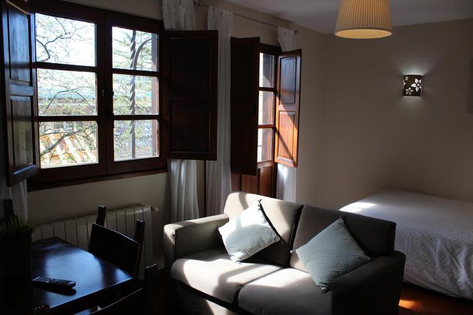 Imagen general del Apartamentos Los Hidalgos, Santillana de Mar. Foto 6