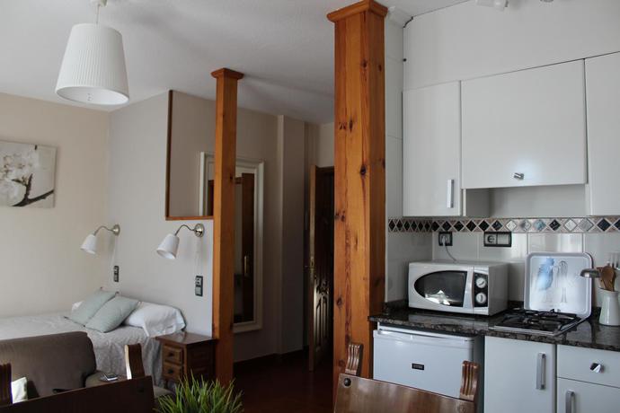 Imagen general del Apartamentos Los Hidalgos, Santillana de Mar. Foto 18