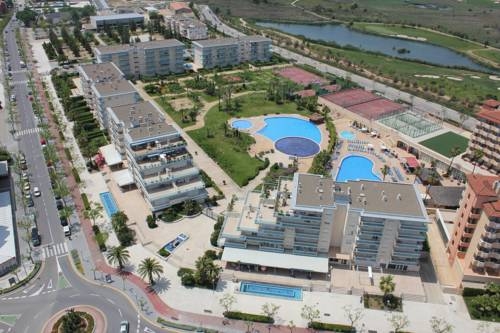 Imagen general del Apartamentos Los Juncos, La Pineda. Foto 9