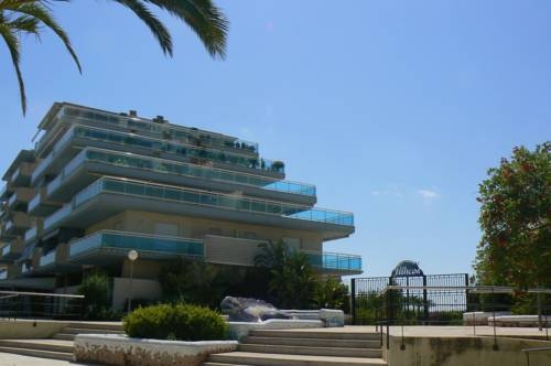 Imagen general del Apartamentos Los Juncos, La Pineda. Foto 13