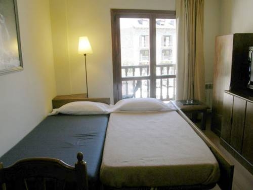 Imagen de la habitación del Apartamentos Los Lagos, Benasque. Foto 5