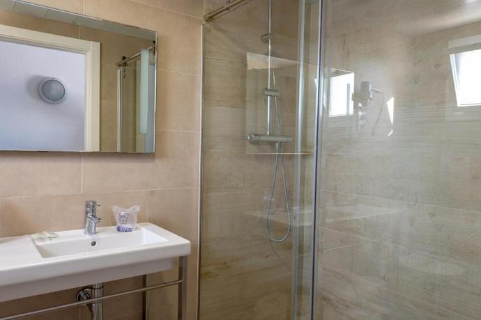 Imagen general del Apartamentos Los Naranjos, Salgar. Foto 15