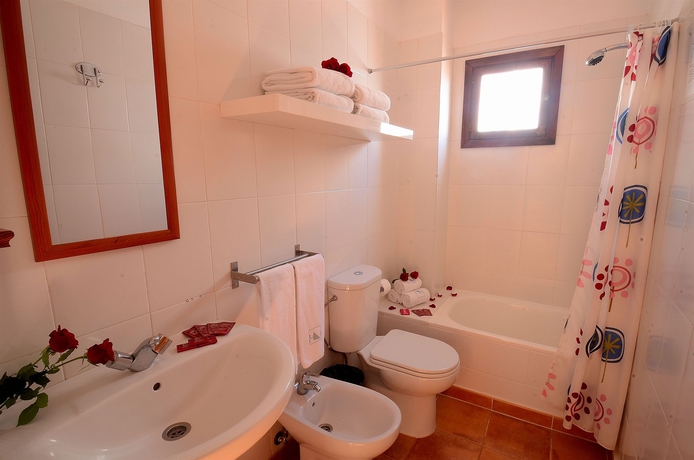 Imagen de la habitación del Apartamentos Los Rosales, Playa Cancajos. Foto 3