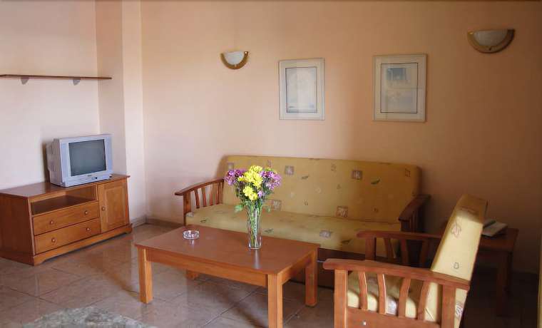 Imagen de la habitación del Apartamentos Los Tilos. Foto 5