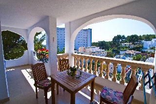 Imagen de la habitación del Apartamentos Los Tilos II. Foto 4