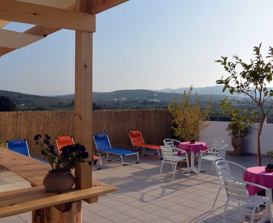 Imagen de los exteriores del Apartamentos Louladakis Apartments. Foto 10