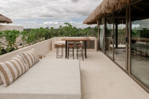 Imagen de los exteriores del Apartamentos Lumina At Losantos Tulum. Foto 9