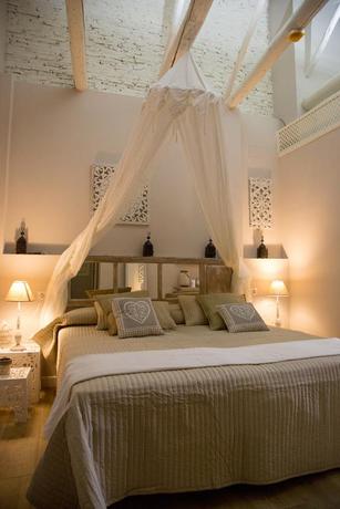 Imagen de la habitación del Apartamentos Luna Suites Palacio Almagra. Foto 3