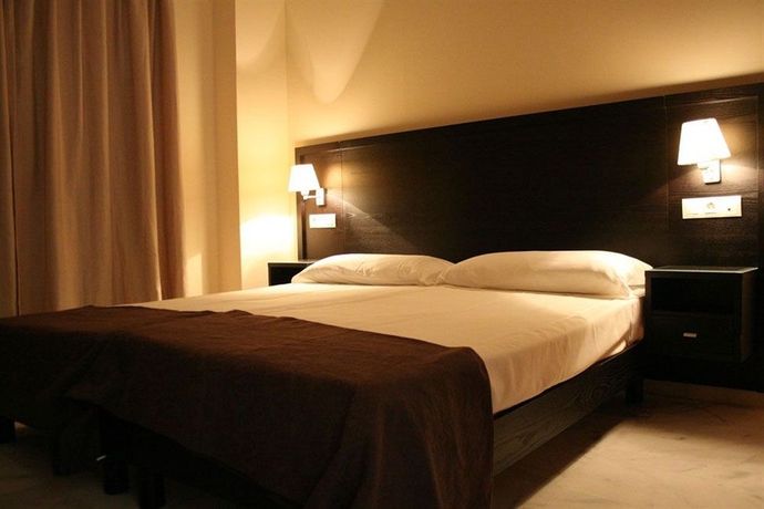 Imagen de la habitación del Apartamentos Lux Sevilla Bormujos. Foto 2