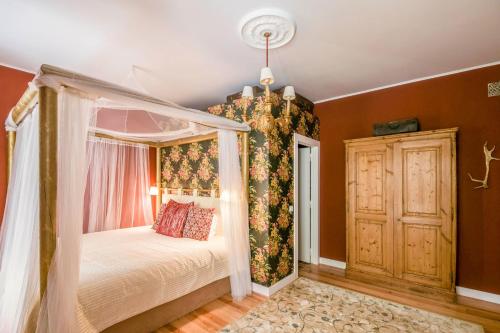 Imagen de la habitación del Apartamentos Luxa Charmhouse Hotel. Foto 6