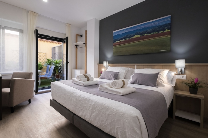 Imagen de la habitación del Apartamentos Luxor Torre del Clavero. Foto 2