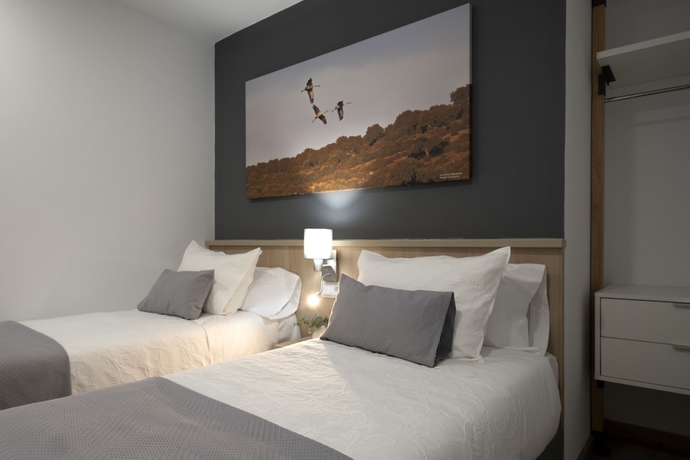 Imagen de la habitación del Apartamentos Luxor Torre del Clavero. Foto 9