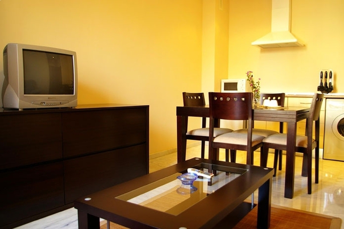 Imagen general del Apartamentos Luxsevilla Palacio. Foto 3