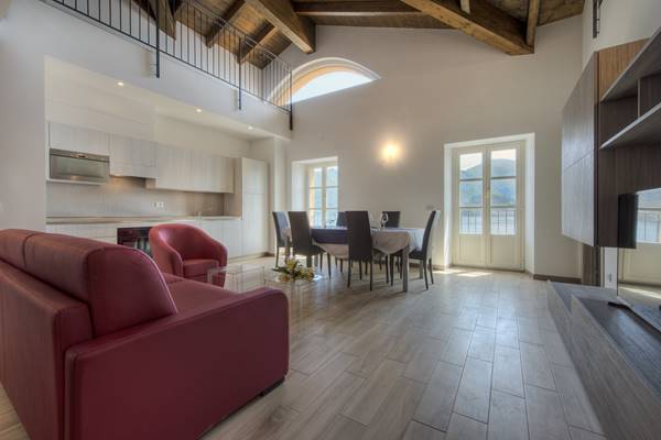 Imagen general del Apartamentos Luxury Britannia. Foto 2