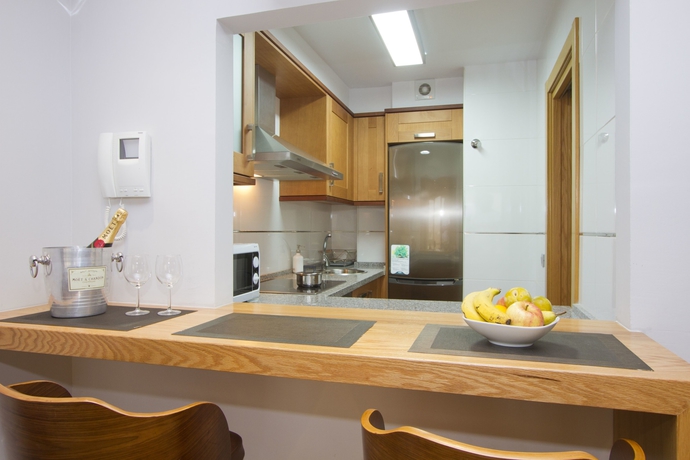 Imagen de la habitación del Apartamentos Luxury Marabo Suites. Foto 6